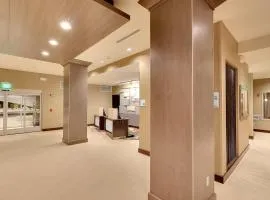 Holiday Inn Express & Suites Plymouth - Ann Arbor Area by IHG