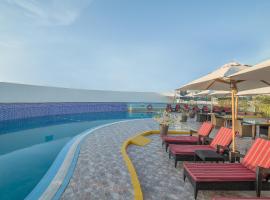 Sunday Hotel Holiday international Dubai