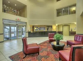 Holiday Inn Express Hotel & Suites Grove City, an IHG Hotel