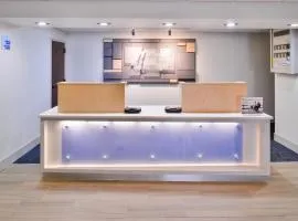 Holiday Inn Express Burlington by IHG