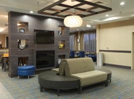 Holiday Inn Express Hotel & Suites Goldsboro - Base Area, an IHG Hotel, hotel di Goldsboro