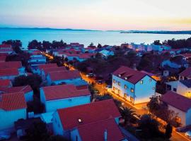 Apartments Ivan, hotel v destinaci Vir