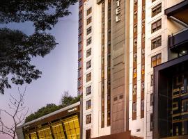 ibis Melbourne Hotel and Apartments, hotel in Melbourne