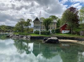 Skjerjehamn, hotel a Ånneland