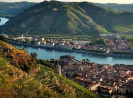 CHARMANT PETIT F1, hotel barat a Tain-l'Hermitage