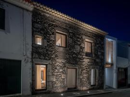 North Shore Hostel, hotel en Ribeira Grande