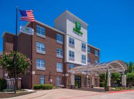 Holiday Inn and Suites Addison, an IHG Hotel, hotel near Galleria Dallas, Addison
