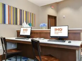 Holiday Inn Express & Suites Charlotte - Ballantyne by IHG
