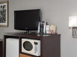 Holiday Inn Express & Suites Danville by IHG, Holiday Inn-hotel i Danville