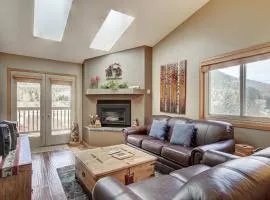 315 Woodbridge Condo