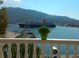 Almyra View House