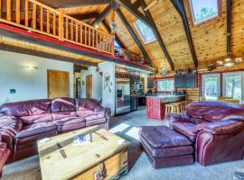 Aim True North, hotel a McCall