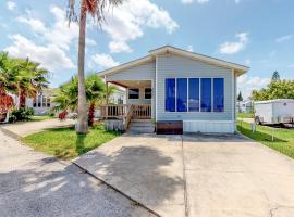 Long Island Village Unit 111, hotel in Port Isabel