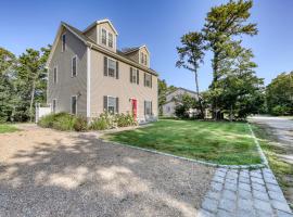 Oak Bluffs Beauty, holiday home in Oak Bluffs