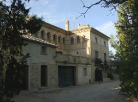 Casa Rural Torre De Campos, orlofshús/-íbúð í Ainzón
