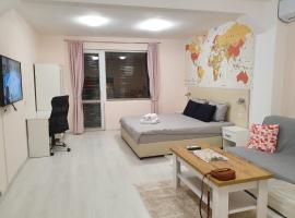 Malavi top center deluxe studio Ruse! Comfort&clean!, spa hotel in Ruse