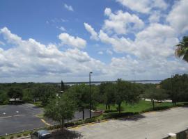 Holiday Inn Express - Clermont by IHG, hotel em Clermont