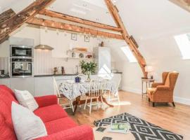 Hayloft Cottage, hotel i Durham