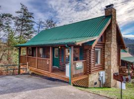 Cuddly Bear Hideaway, villa in Pigeon Forge