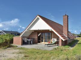 Beautiful Home In Ringkbing With 3 Bedrooms, hotel Ringkøbingben