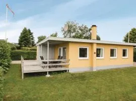 Two-Bedroom Holiday Home In Hejls