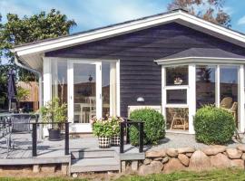 Two-Bedroom Holiday Home In Ronde, hotel in Rønde