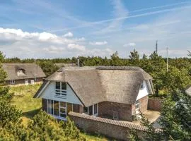 Three-Bedroom Holiday Home In Blavand