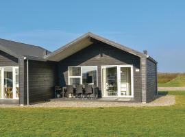 Nice Home In Ringkbing With 2 Bedrooms And Wifi, bolig ved stranden i Søndervig