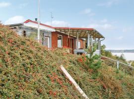 Beautiful Home In Roslev With House Sea View, hotel v mestu Glyngøre