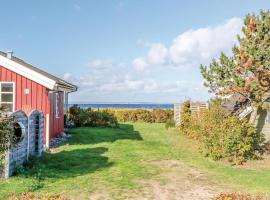 Awesome Home In Brenderup Fyn With House Sea View, hotell i Vedelshave