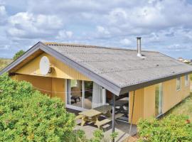 Nice Home In Frstrup With Kitchen, rental liburan di Lild Strand