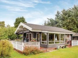 Two-Bedroom Holiday Home In Hals