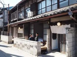 MABUSHI-ya まちやど蔟屋