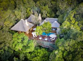 Trogon House and Forest Spa, hotel cerca de Monkeyland Primate Sanctuary, The Crags