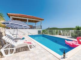 Amazing Home In Babino Polje With 3 Bedrooms, Wifi And Outdoor Swimming Pool، فندق في Babino Polje
