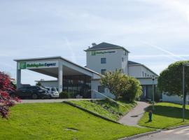 Holiday Inn Express Luzern-Neuenkirch, an IHG Hotel, hotel em Rothenburg