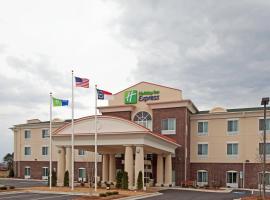 Holiday Inn Express Pembroke by IHG, hotel near Lumberton Municipal Airport - LBT, Pembroke