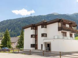 Agrimonia - möbilierte Ferienwohnung mit Balkon, apartament din Davos