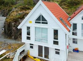 6 person holiday home in Urangsv g, παραθεριστική κατοικία σε Steinsbø