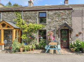 2 Graig Cottages, pet-friendly hotel in Burry Port