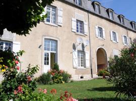 Le Couvent en Bazois, hotel económico en Châtillon-en-Bazois