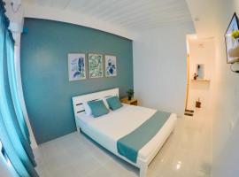 The BIGGIES Inn, hotelli kohteessa Oslob