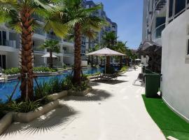 Grand Avenue 1 Bedroom Condo