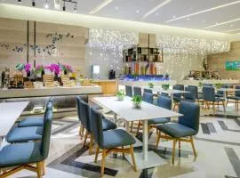 Holiday Inn Express Chengdu Huanhuaxi by IHG-Near Jinsha Site Musem,Near Wuhou Temple Museum,Welcome drinks,Free gym,Free self-service laundry