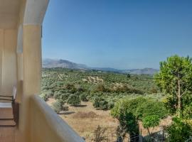 Charming Country House with View, family hotel in Episkopí- Rethimno