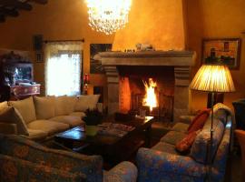 Mas Vilosa Bed and Breakfast, hotel u gradu Korsa