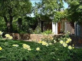 Petit Logis Inn