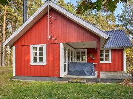 6 person holiday home in Aakirkeby、Vester Sømarkenのホテル