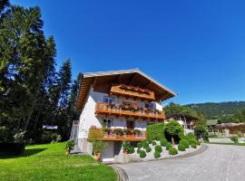 Ferienwohnung Hirscher, hotell sihtkohas Annaberg im Lammertal huviväärsuse 4er-Sesselbahn Aussichtsberg lähedal