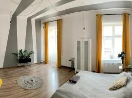 Apartament Równa 12